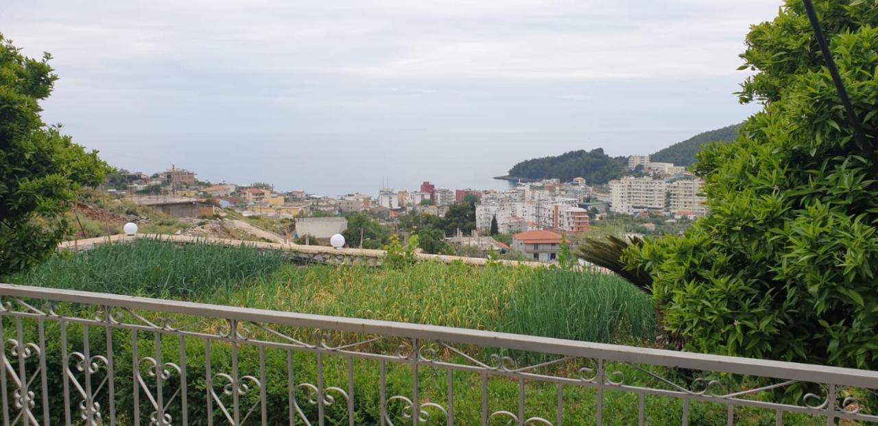 Escape Rooms Himare Esterno foto